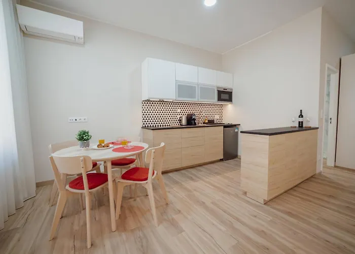 Trindade Deluxe By Hosty Πόρτο