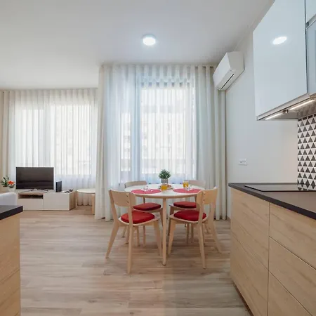 Apartment Trindade Deluxe By Hosty Porto